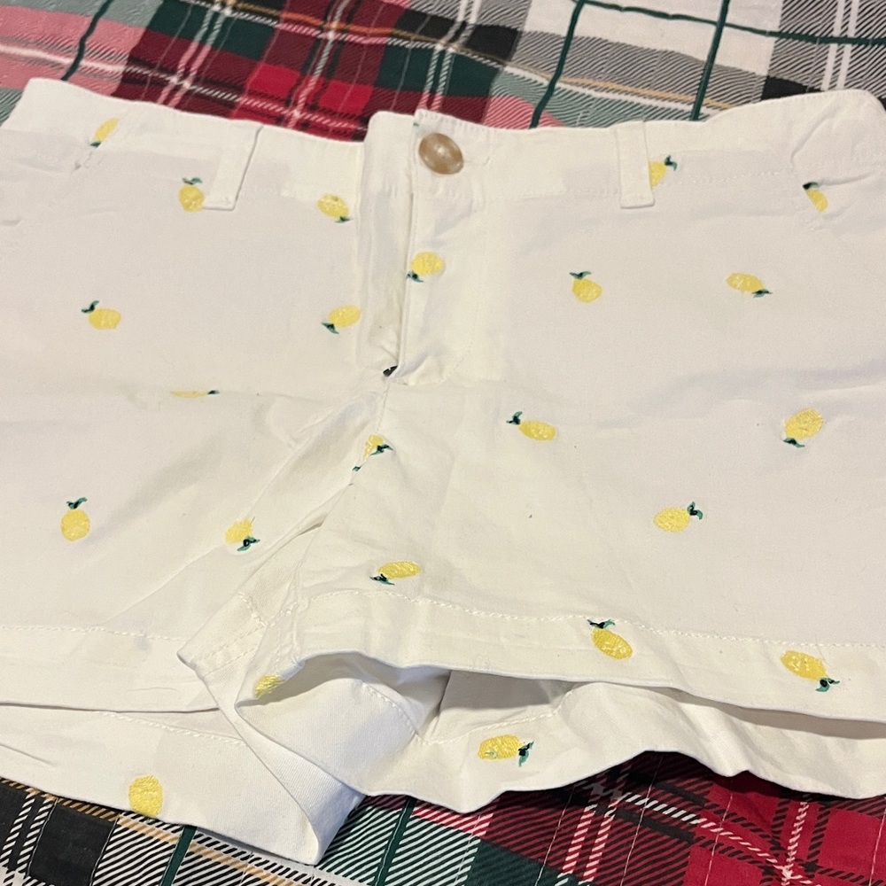 Tropical Pineapple Women's White Shorts